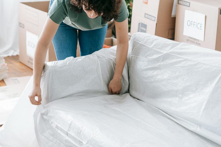 Comprehensive Guide to House Cleaning in Lviv After Tenants Move Out: A Room-by-Room Plan