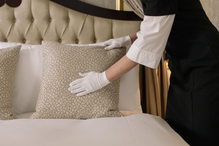 Mattress Cleaning in Lviv: How to Choose the Best Service from CleanWhale