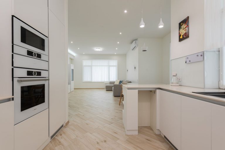 Your Ultimate Guide to Weekend Apartment Cleaning in Lviv